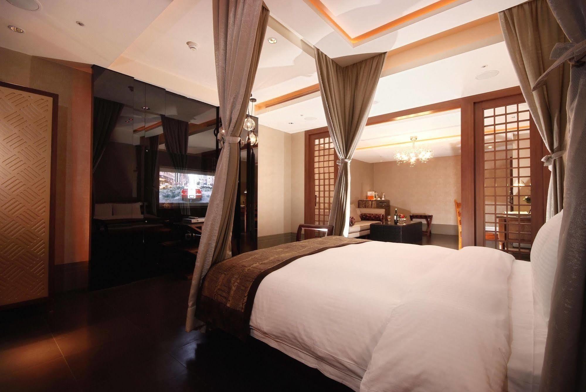 เบลเลซซา ไทเป โฮเต็ล Hotel ภายนอก รูปภาพ