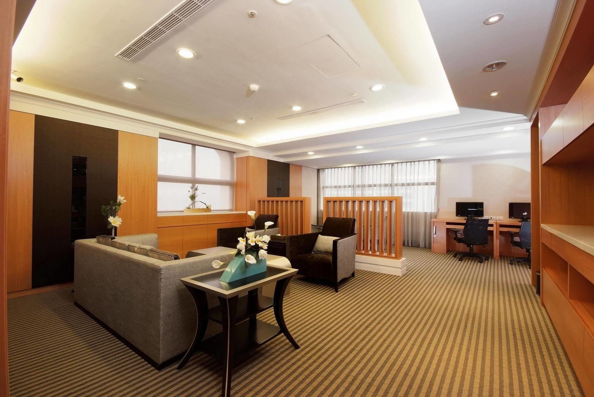 เบลเลซซา ไทเป โฮเต็ล Hotel ภายนอก รูปภาพ