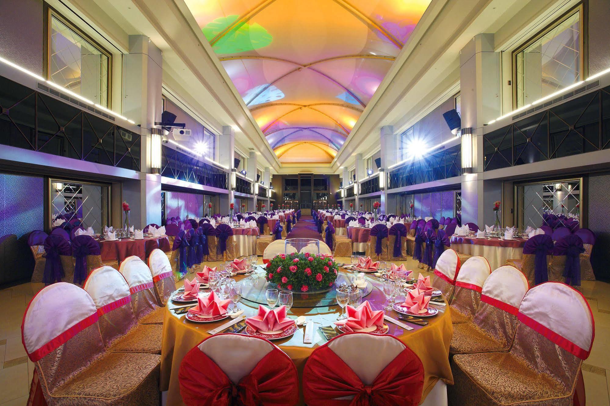 เบลเลซซา ไทเป โฮเต็ล Hotel ภายนอก รูปภาพ